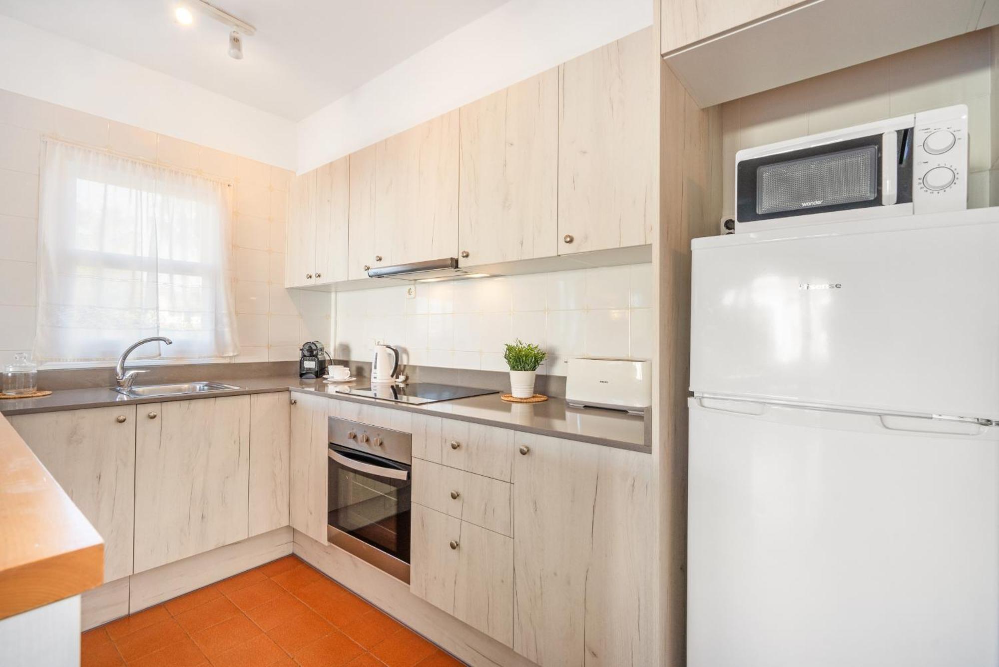 Apartamento La Brisa Arenal d'en Castell Luaran gambar
